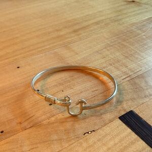 Elegant Gold Hook Bracelet